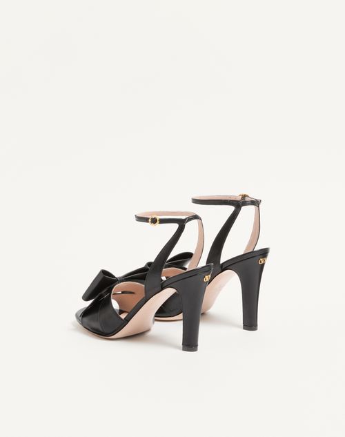 Valentino Garavani - Bowow Kidskin Sandal 95mm - Black - Woman - Sandals
